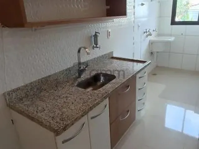 Imagem: O apartamento possui 3 Dormitórios, 1 Suíte, 2 Banheiros,