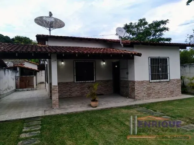 Imagem: A casa possui 2 Dormitórios, 2 Banheiros, 1 Vaga na