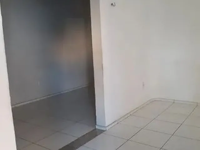 Imagem 7: Alugo Ótima Casa na Av H. 650