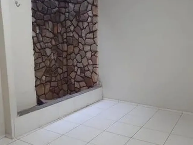 Imagem 13: Alugo Ótima Casa na Av H. 650