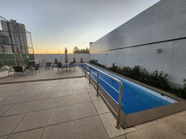 Imagem: Apartamento para Venda com 3 Quartos, Piscina