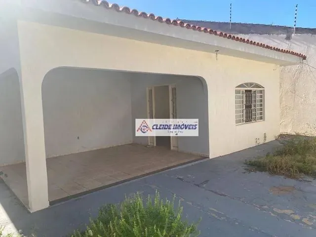 Imagem 8: Casa com 3 Dormitórios À Venda, 241 M² por R$ 460.000 - Jardim das Palmeiras