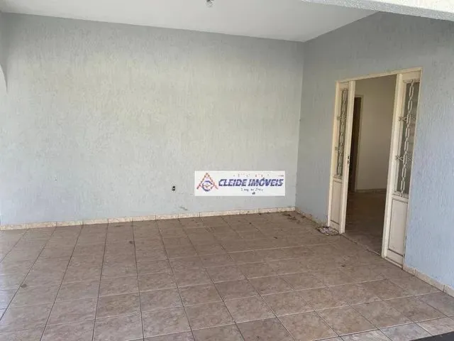 Imagem 5: Casa com 3 Dormitórios À Venda, 241 M² por R$ 460.000 - Jardim das Palmeiras