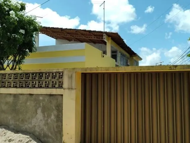 Imagem 1: Casa À Venda em Recife/Pe