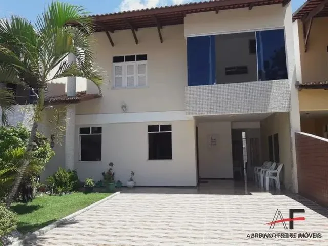 Imagem: Casa em Condomínio, 3 Suítes, Próximo