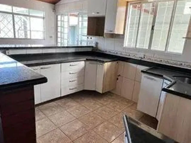 Imagem 12: C-Ca1014 Jardim Botânico / Linda Casa 4 Quartos