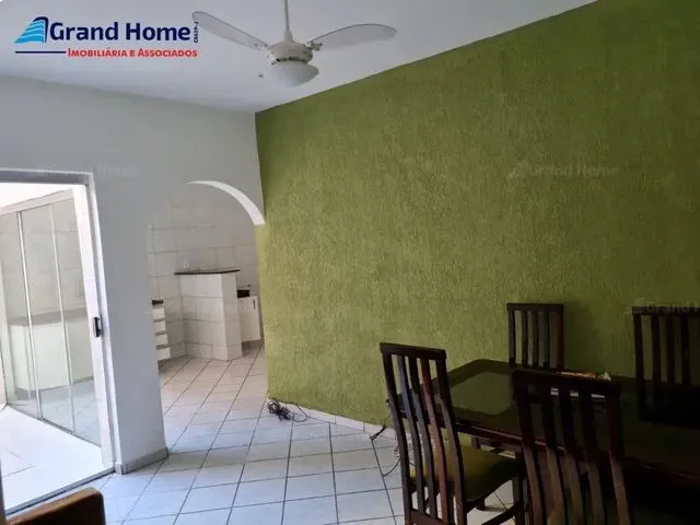 Imagem 4: Casa 4 Quartos em Praia da Costa