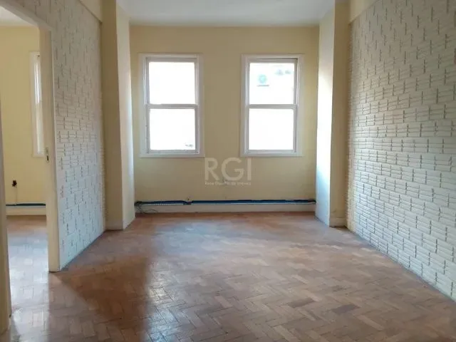 Imagem: Conjunto/Sala para Venda - 123.42M², 0