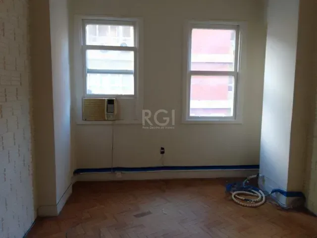 Imagem 13: Conjunto/Sala para Venda - 123.42M², 0 Dormitórios, Centro