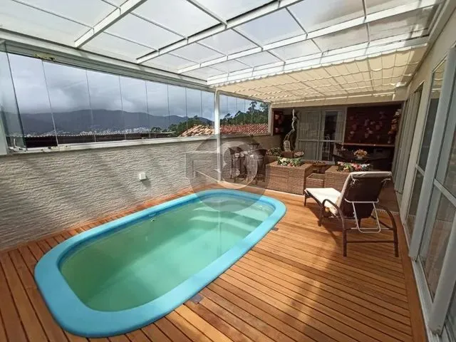 Imagem: Florianópolis - Casa Padrão - Trindade