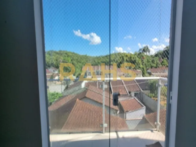 Imagem: O apartamento possui 2 Dormitórios, 1 Banheiro, 60m² de