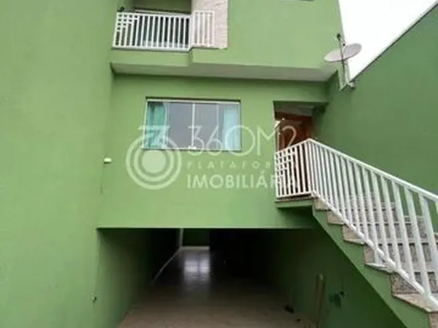 Imagem: A casa possui 3 Dormitórios, 3 Suítes, 5 Banheiros, 5