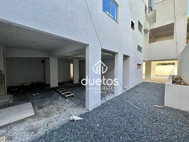 Imagem 2: Apartamento com 2 Dormitórios À Venda, 64 M² por R$ 405.000,00 - Azambuja - Brusque/Sc