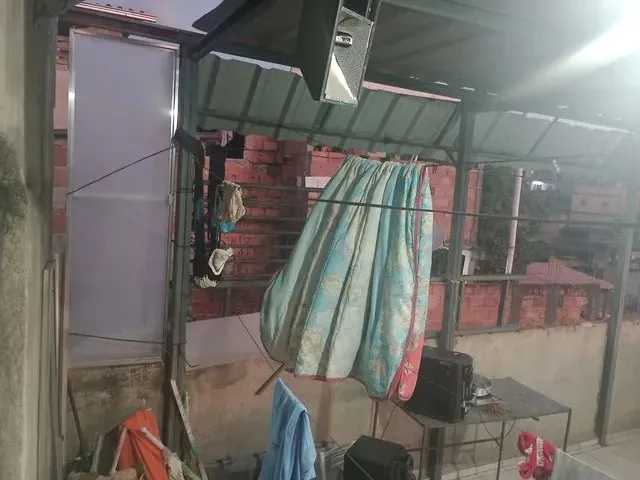 Imagem 6: Casa com 3 Barracão e Terraço a Venda