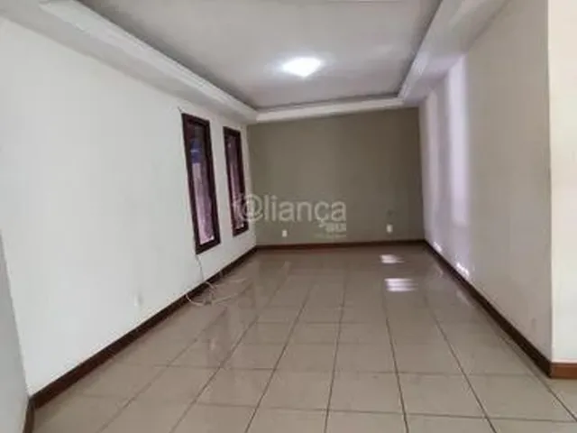Imagem 1: Casa para Aluguel, 4 Quartos, 2 Suítes, 2 Vagas, Morada do Sol - Vila Velha/Es
