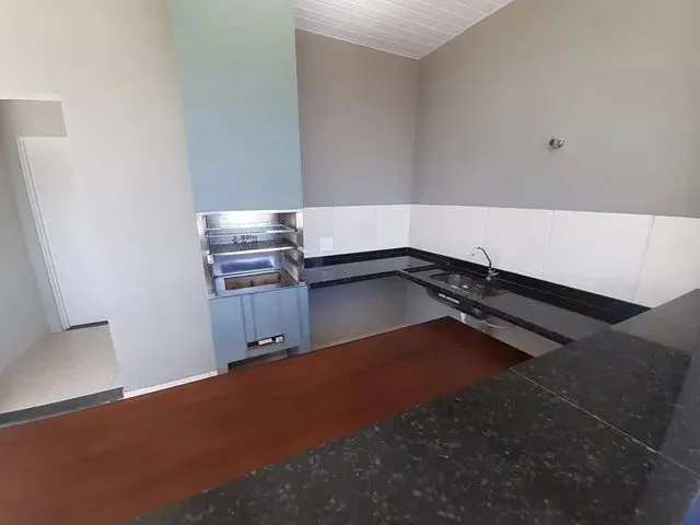 Imagem: A casa em condomínio possui 2 Dormitórios, 1 Banheiro, 1