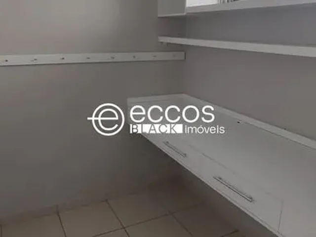 Imagem: Casa em Condomínio para Aluguel, 3 Quartos