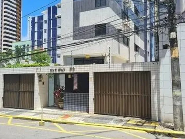Imagem: O apartamento possui 1 Dormitório, 2 Banheiros, 1 Vaga na