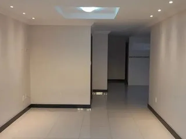 Imagem: Itapuã Casa Próximo Rua da Ilha,Colegio