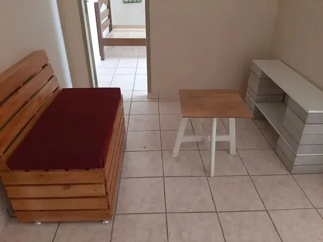 Imagem 9: Aluga-Se Apartamento de Um Quarto Semi Mobiliado
