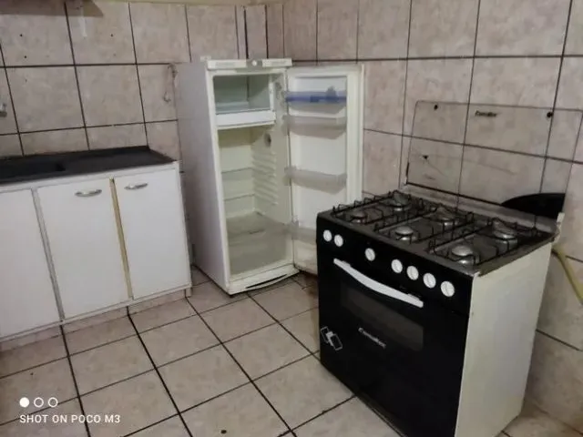 Imagem 13: Aluga-Se Apartamento de Um Quarto Semi Mobiliado