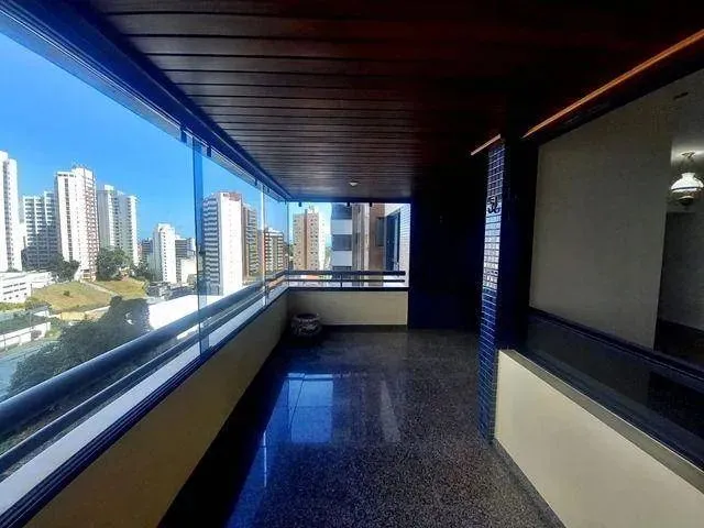 Imagem: Apartamento com 4 Dormitórios para Alugar
