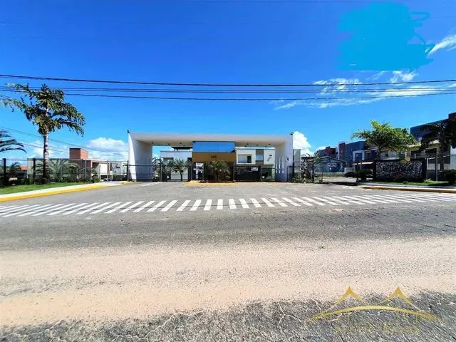 Imagem: Casa Duplex em Condomínio Fechado - Parco