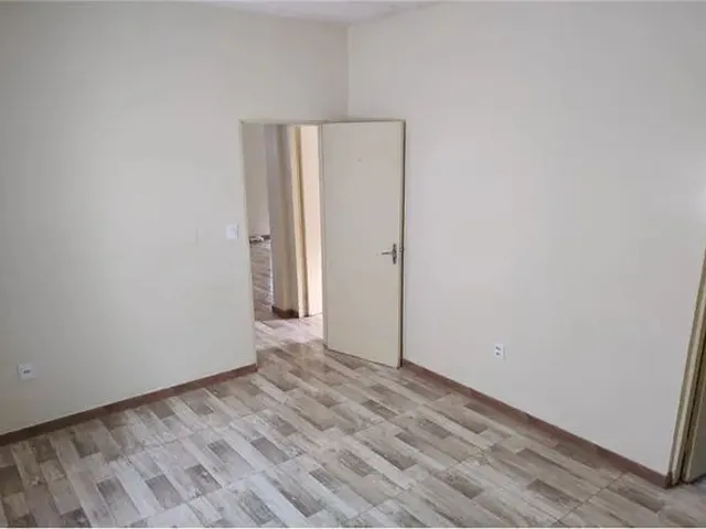 Imagem: Casa Residencial À Venda no Conjunto Hiléia
