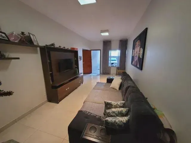 Imagem 6: Casa para Venda Tem 110 Metros Quadrados com 2 Quartos em Centro Histórico - Paranaguá
