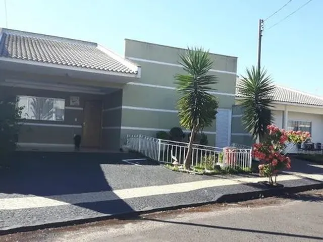 Imagem: Belíssima Casa em Condomínio Fechado a