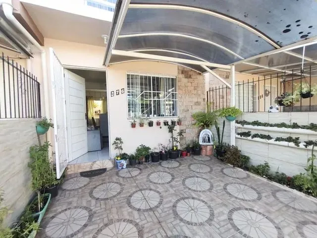 Imagem: Casa com 2 Dormitórios À Venda, 69 M²