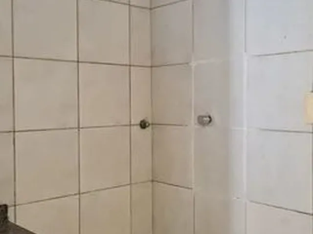 Imagem 15: Casa para Vender com 4 Quartos, 2 Suites, em Candelária em Natal Rn, Lado da Sombra