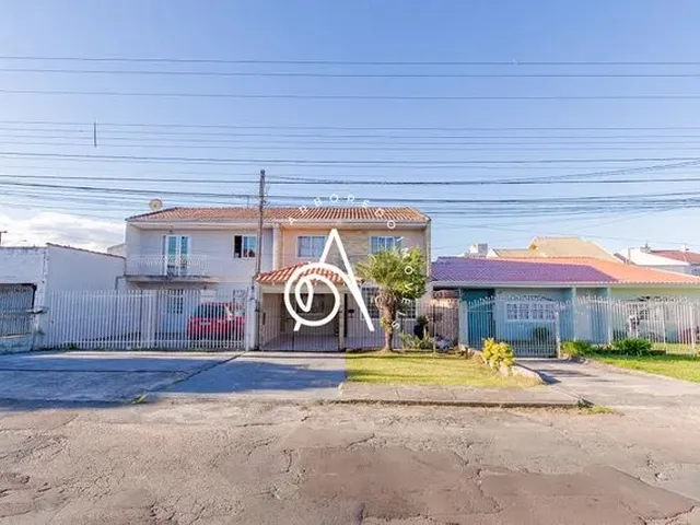 Imagem: Sobrado com 3 Dormitórios - Capão da Imbuia