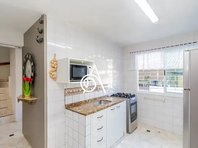 Imagem 3: Sobrado com 3 Dormitórios - Capão da Imbuia - Curitiba/Pr