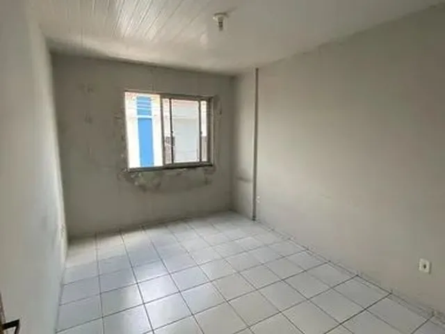 Imagem 2: Apartamento para Aluguel com 2 Quartos em Centro - Crato - Ceará