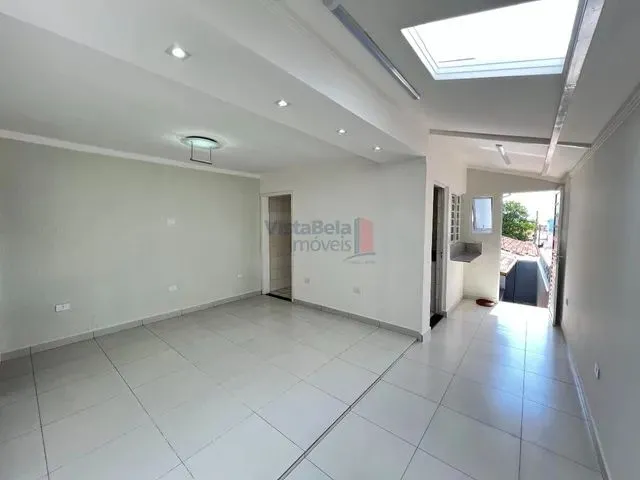 Imagem: Casa Reformada no Bonfim com 02 Quartos