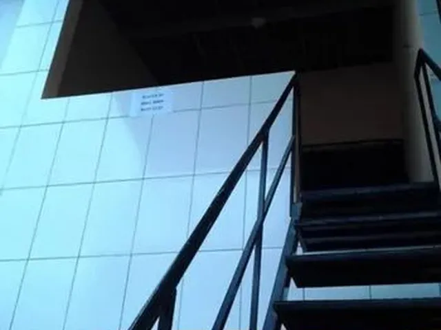 Imagem: A casa possui 2 Dormitórios, 1 Banheiro e está localizado