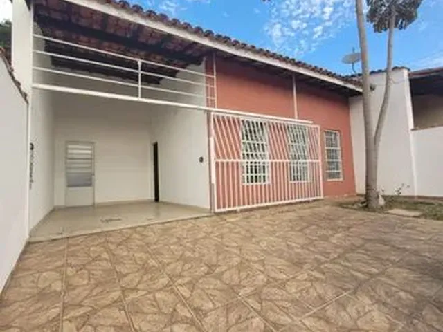 Imagem: Casa com 3 Quartos - Bairro Chácara Galega