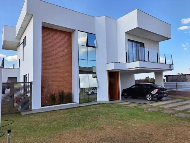 Imagem: Casa com 3 Suítes em Condomínio em Vespasiano