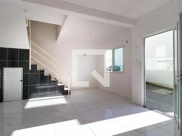 Imagem: Casa de Condomínio para Aluguel - Pinheirinho