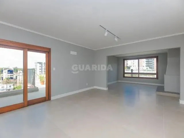 Imagem: Cobertura Reformada de 4 Dormitórios, Sendo