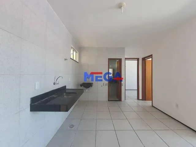 Imagem 10: Apartamento com 2 Quartos no Montese - Fortaleza/Ce
