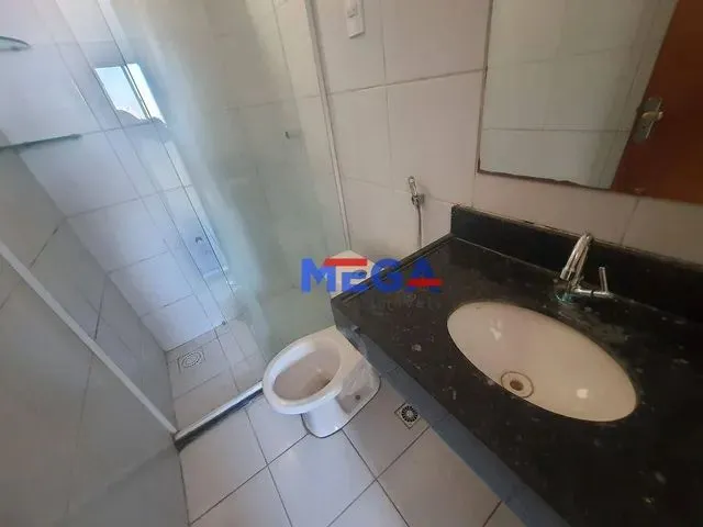 Imagem 2: Apartamento com 2 Quartos no Montese - Fortaleza/Ce