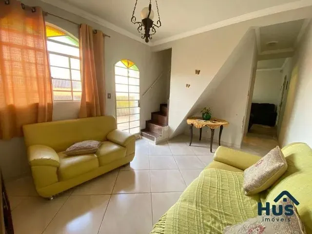Imagem 10: Excelente Casa Duplex, Disponível para Locação: com 2 Quartos, Suíte com Varanda e 2