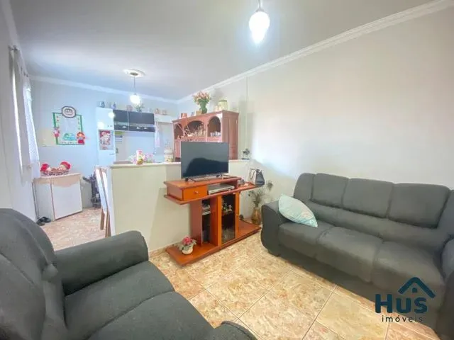 Imagem 2: Excelente Casa Duplex, Disponível para Locação: com 2 Quartos, Suíte com Varanda e 2