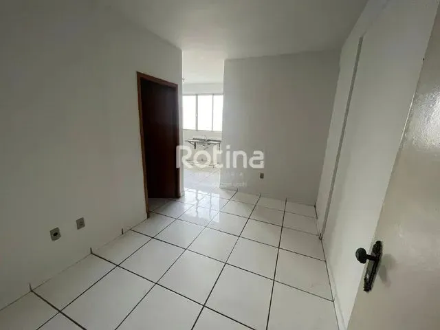 Imagem 4: Kitnet para Alugar, 1 Quarto, Centro - Uberlândia/Mg - R$ 700,00