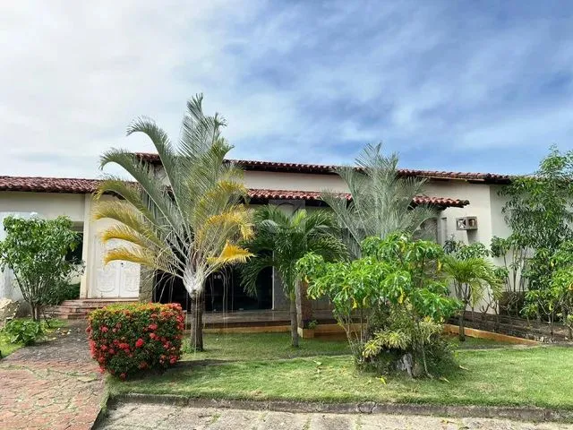 Imagem: Casa para Aluguel, 10 Quartos, 6 Suítes
