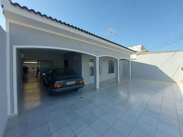 Imagem: Casa com 3 Dormitórios para Alugar, 173