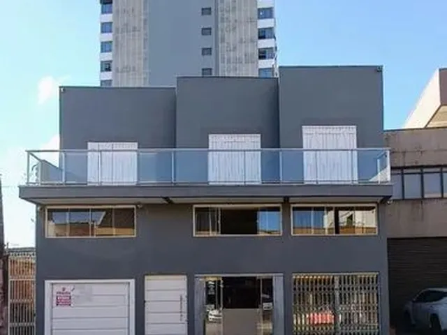 Imagem: O depósito possui 2 Dormitórios, 2 Suítes, 2 Banheiros,