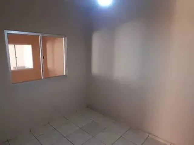 Imagem 16: Casa com Piscina. Coophavilla 2, com 3 Quartos, Suíte, Quintal e Varanda